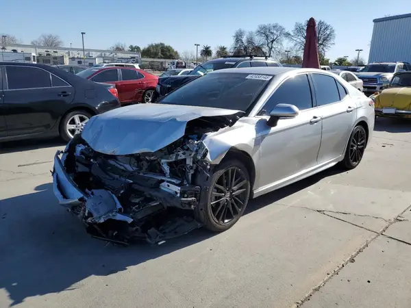 4T1K61AK1NU030827 2022 TOYOTA CAMRY - Image 1