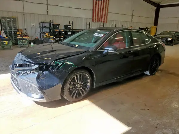 4T1K61AK1NU032741 2022 TOYOTA CAMRY - Image 1