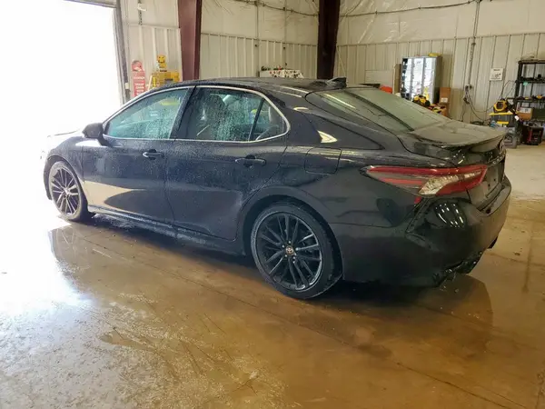 4T1K61AK1NU032741 2022 TOYOTA CAMRY - Image 2
