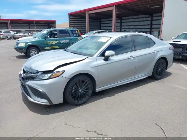 4T1K61AK1NU034649 2022 TOYOTA CAMRY - Image 2