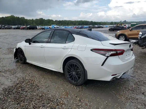 4T1K61AK1NU059583 2022 TOYOTA CAMRY - Image 2