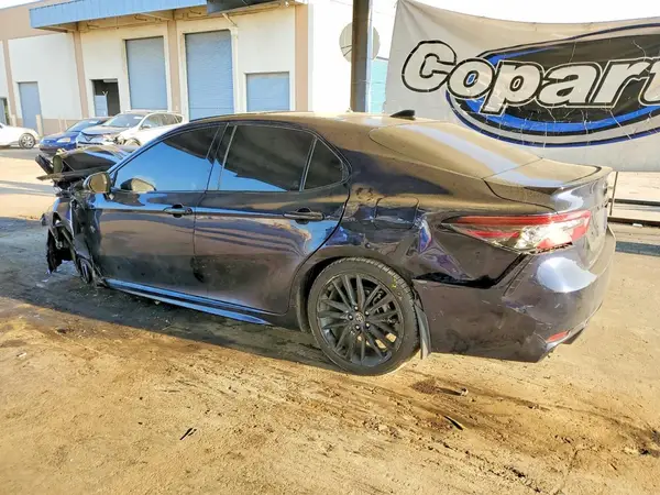 4T1K61AK1NU718567 2022 TOYOTA CAMRY - Image 2