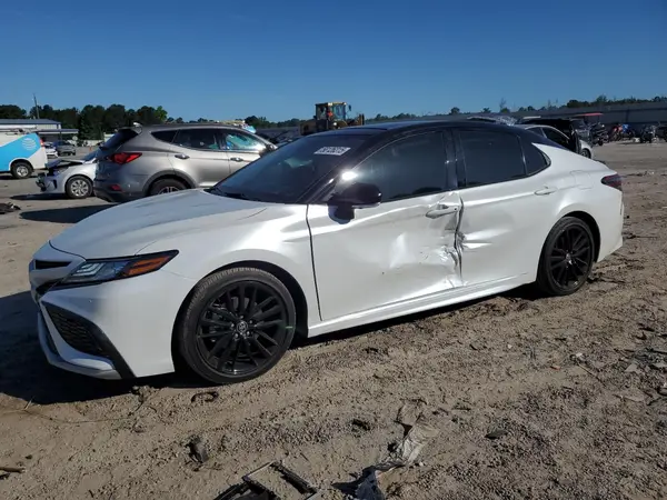 4T1K61AK1PU128467 2023 TOYOTA CAMRY - Image 1