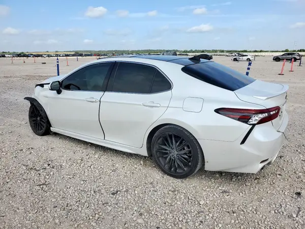 4T1K61AK1PU172887 2023 TOYOTA CAMRY - Image 2