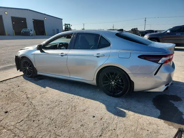 4T1K61AK1PU785625 2023 TOYOTA CAMRY - Image 2