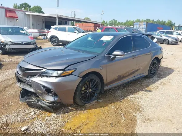 4T1K61AK1PU832863 2023 TOYOTA CAMRY - Image 2