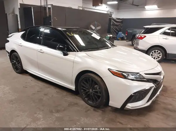 4T1K61AK1RU208533 2024 TOYOTA CAMRY - Image 1