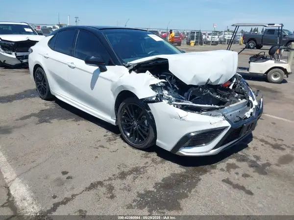 4T1K61AK1RU228328 2024 TOYOTA CAMRY - Image 1