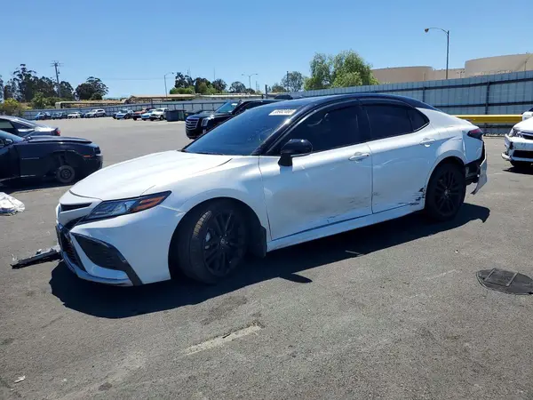 4T1K61AK1RU231553 2024 TOYOTA CAMRY - Image 1