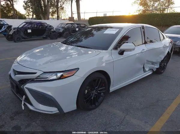 4T1K61AK1RU245937 2024 TOYOTA CAMRY - Image 2