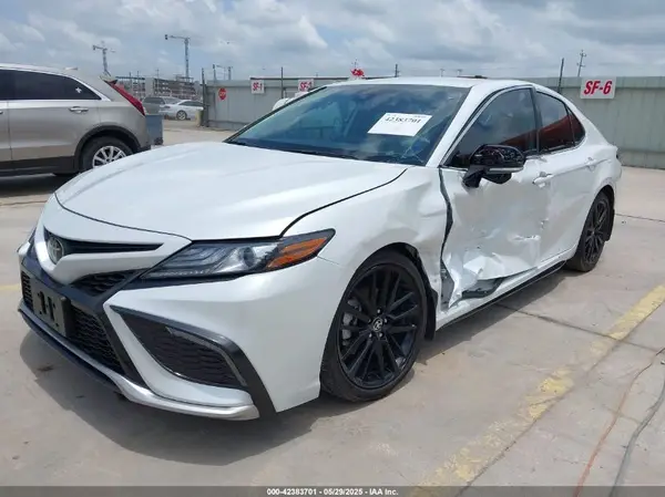 4T1K61AK1RU874677 2024 TOYOTA CAMRY - Image 2