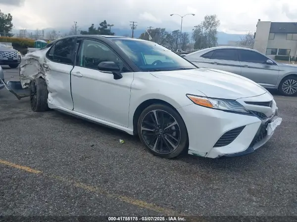 4T1K61AK2LU306266 2020 TOYOTA CAMRY - Image 1