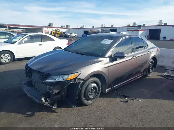 4T1K61AK2LU307756 2020 TOYOTA CAMRY - Image 2
