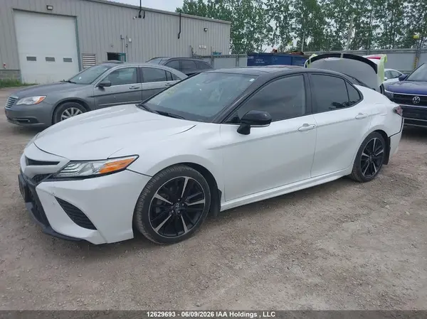 4T1K61AK2LU309541 2020 TOYOTA CAMRY - Image 2