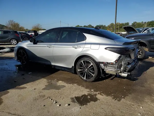 4T1K61AK2LU312360 2020 TOYOTA CAMRY - Image 2