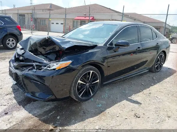 4T1K61AK2LU321639 2020 TOYOTA CAMRY - Image 2