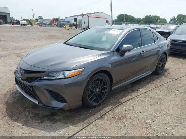 4T1K61AK2LU327280 2020 TOYOTA CAMRY - Image 2