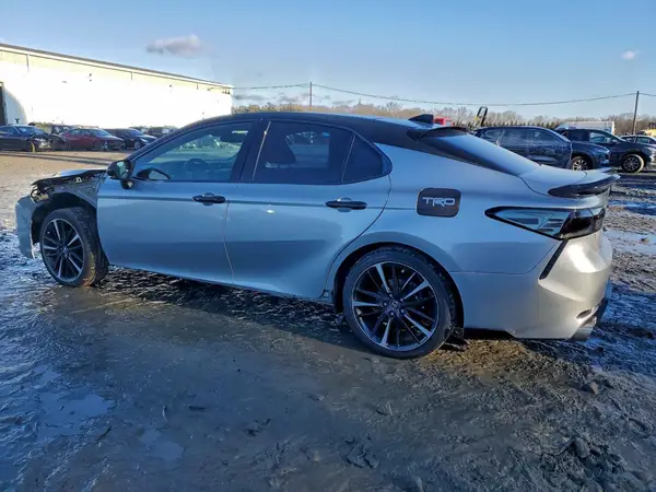 4T1K61AK2LU331345 2020 TOYOTA CAMRY - Image 2