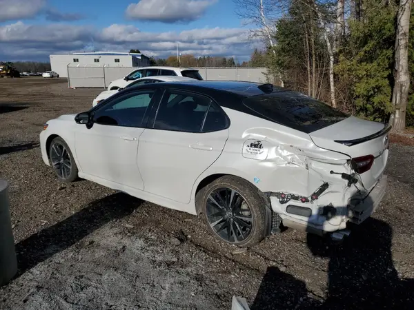 4T1K61AK2LU331863 2020 TOYOTA CAMRY - Image 2