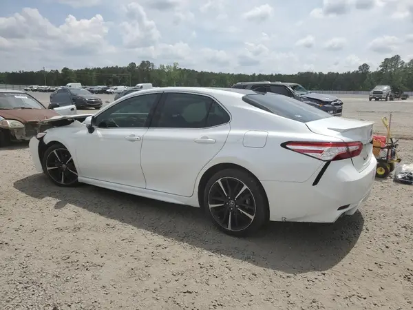 4T1K61AK2LU356262 2020 TOYOTA CAMRY - Image 2