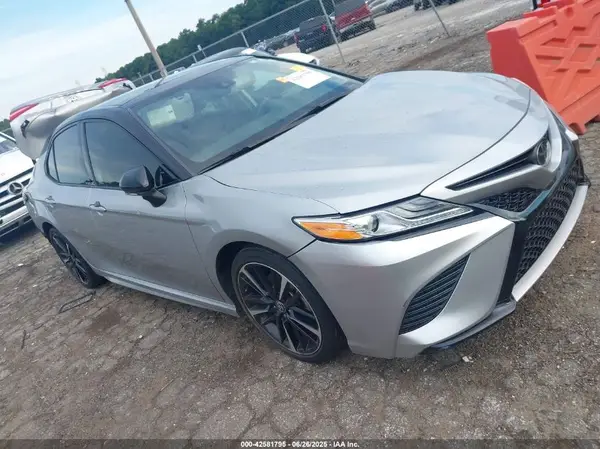 4T1K61AK2LU379864 2020 TOYOTA CAMRY - Image 1