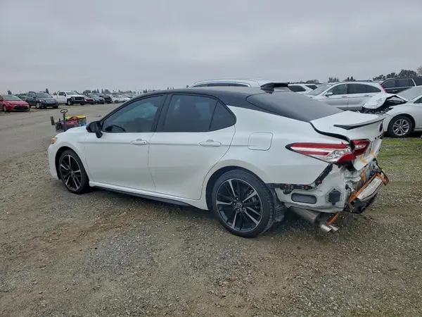 4T1K61AK2LU397247 2020 TOYOTA CAMRY - Image 2