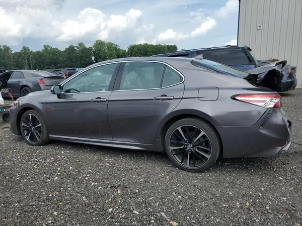 4T1K61AK2LU867423 2020 TOYOTA CAMRY - Image 2