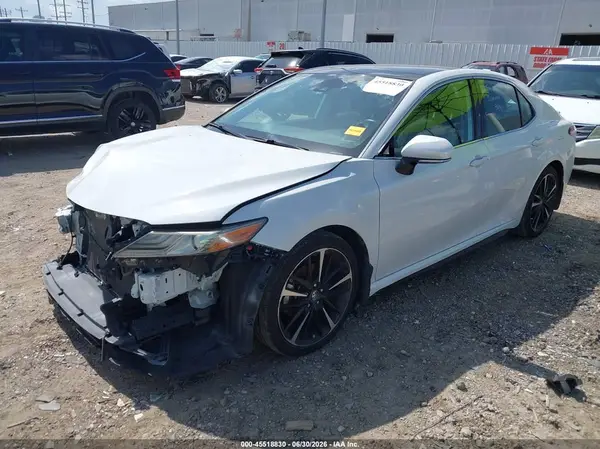 4T1K61AK2LU873898 2020 TOYOTA CAMRY - Image 2