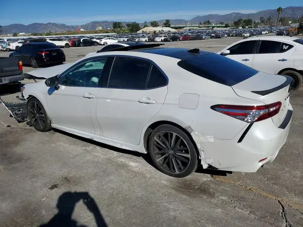 4T1K61AK2LU878664 2020 TOYOTA CAMRY - Image 2