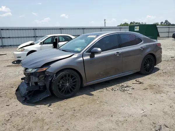4T1K61AK2MU402450 2021 TOYOTA CAMRY - Image 1