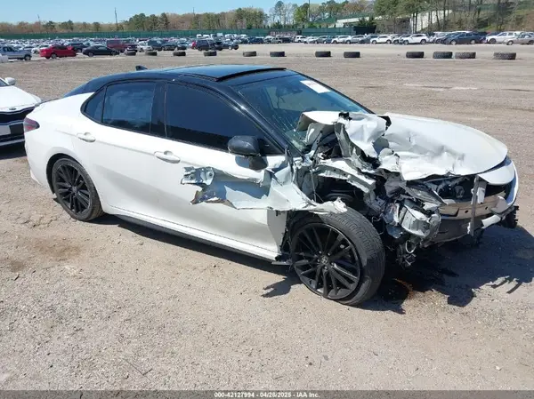 4T1K61AK2MU408023 2021 TOYOTA CAMRY - Image 1