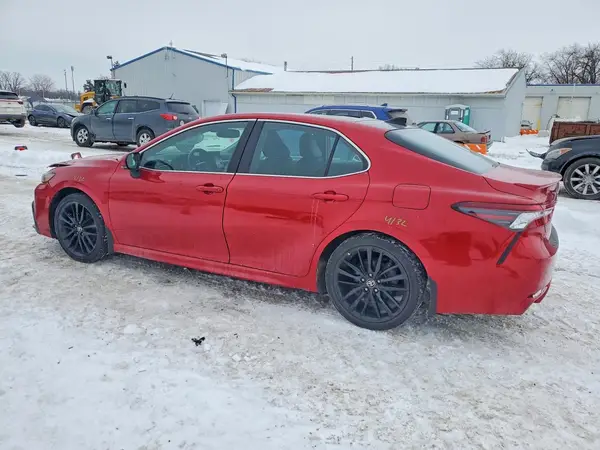 4T1K61AK2MU417658 2021 TOYOTA CAMRY - Image 2