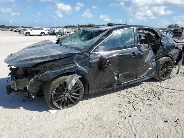 4T1K61AK2MU443189 2021 TOYOTA CAMRY - Image 1