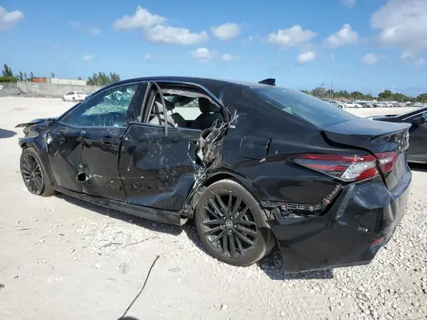 4T1K61AK2MU443189 2021 TOYOTA CAMRY - Image 2