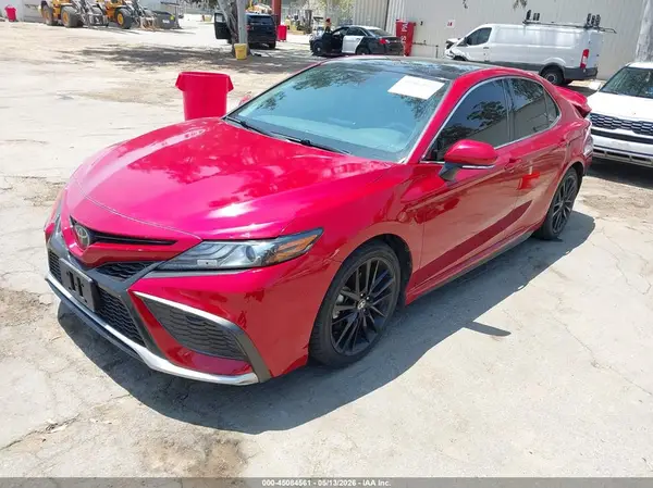 4T1K61AK2MU460977 2021 TOYOTA CAMRY - Image 2