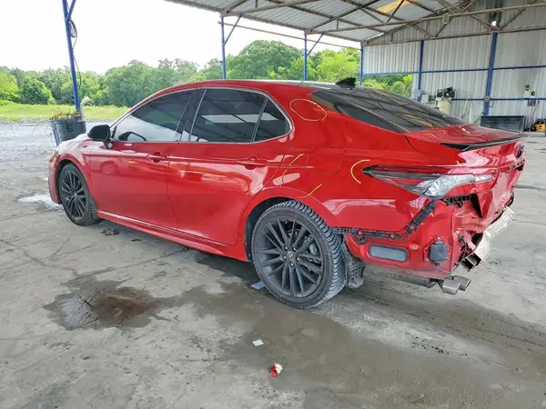 4T1K61AK2MU465239 2021 TOYOTA CAMRY - Image 2