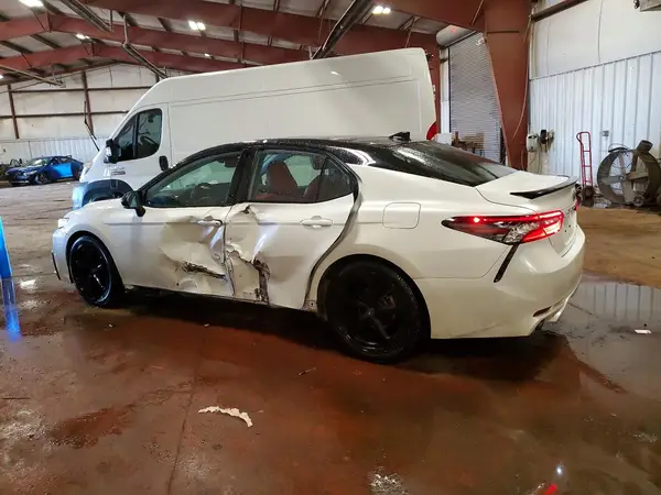 4T1K61AK2MU466097 2021 TOYOTA CAMRY - Image 2