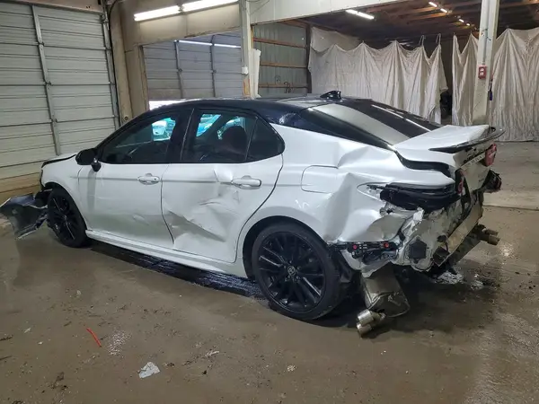 4T1K61AK2MU467847 2021 TOYOTA CAMRY - Image 2
