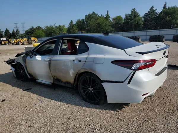 4T1K61AK2MU472434 2021 TOYOTA CAMRY - Image 2