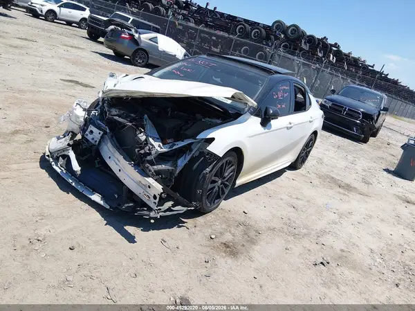 4T1K61AK2MU480274 2021 TOYOTA CAMRY - Image 2