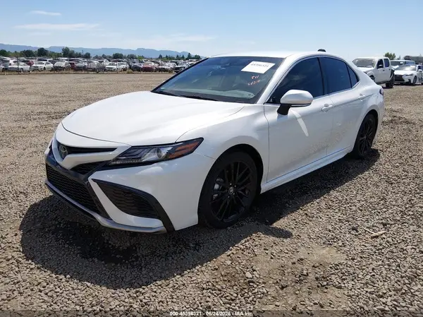 4T1K61AK2MU496216 2021 TOYOTA CAMRY - Image 2