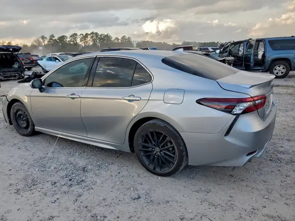 4T1K61AK2MU518909 2021 TOYOTA CAMRY - Image 2