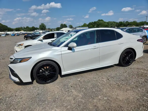 4T1K61AK2MU545298 2021 TOYOTA CAMRY - Image 1