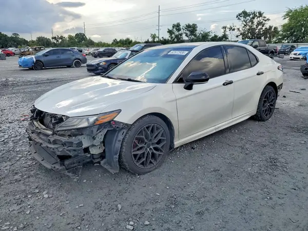 4T1K61AK2MU550484 2021 TOYOTA CAMRY - Image 1