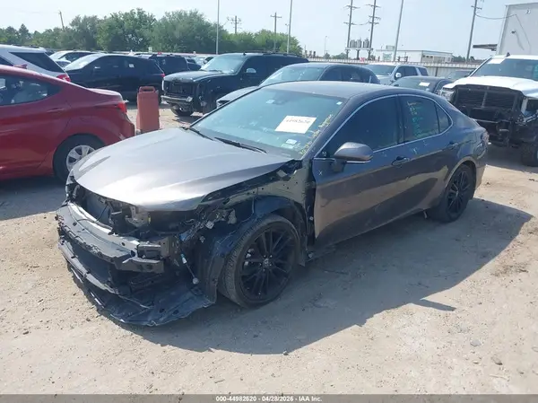4T1K61AK2MU555409 2021 TOYOTA CAMRY - Image 2