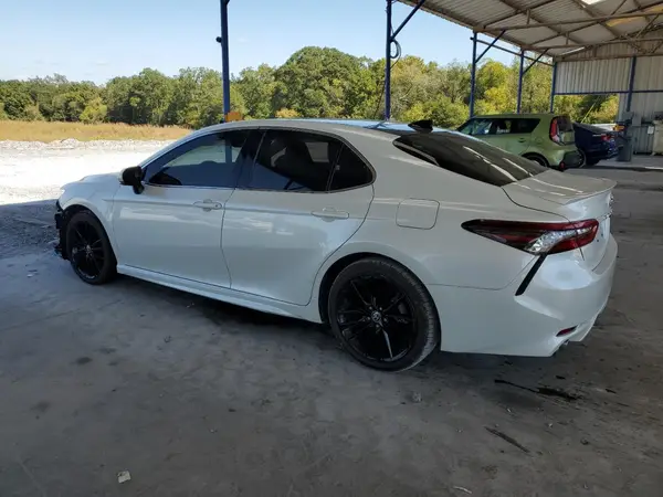 4T1K61AK2MU558021 2021 TOYOTA CAMRY - Image 2