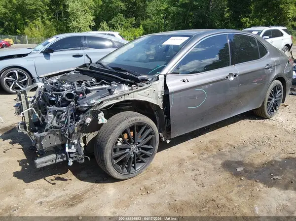 4T1K61AK2MU577765 2021 TOYOTA CAMRY - Image 2