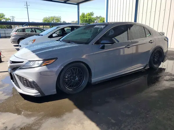 4T1K61AK2MU583582 2021 TOYOTA CAMRY - Image 1
