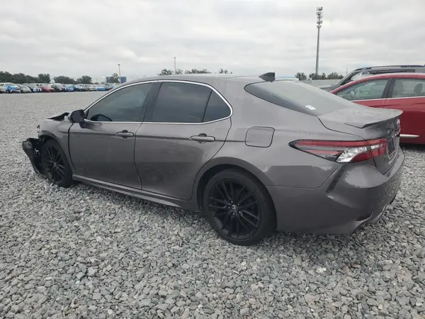 4T1K61AK2MU594405 2021 TOYOTA CAMRY - Image 2
