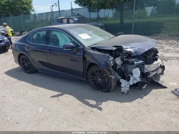 4T1K61AK2MU595733 2021 TOYOTA CAMRY - Image 1